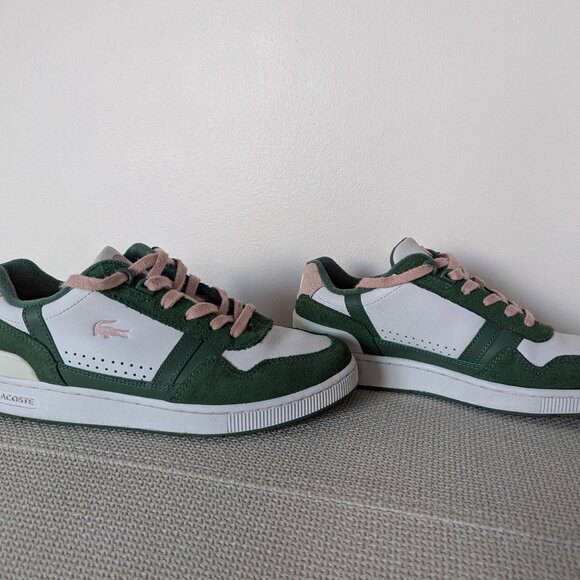 Lacoste Green and White T-clip Sneaker, Size 7.5 - Picture 3 of 14